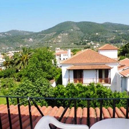 Hotel Kavouris Skopelos Town Exterior photo